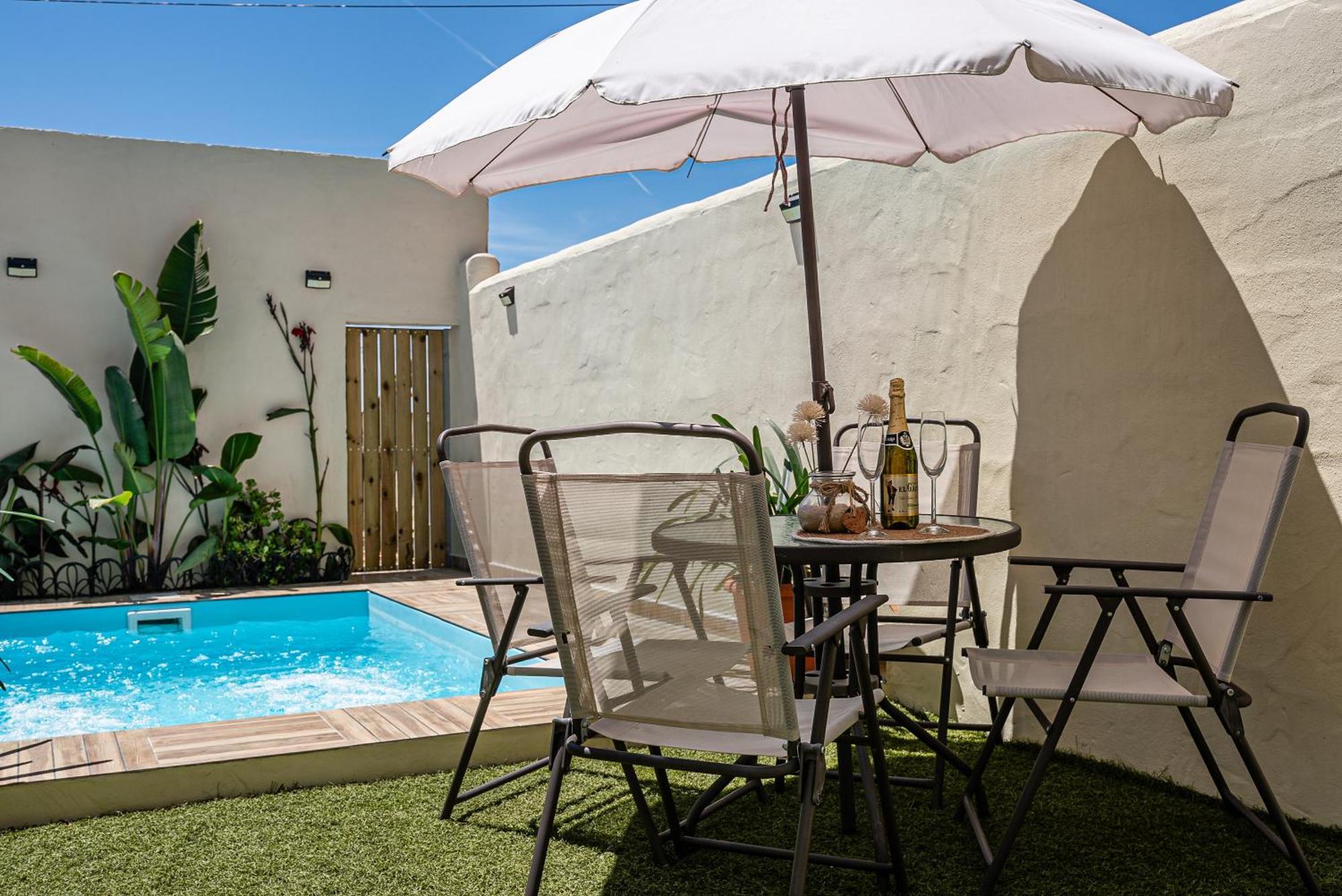 Casa Dorca, 2 Villa โกนิล เด ลาฟรอนเตรา ภายนอก รูปภาพ